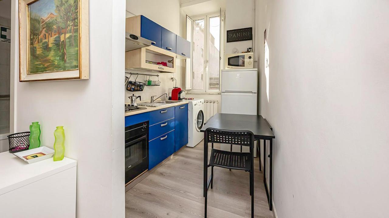 Coliseum View - Diana'S House By Rentbeat Apartamento Roma Exterior foto